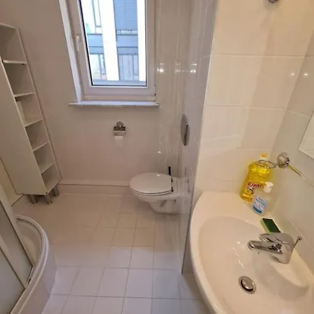 Appartamento 10q - Z6 206 *